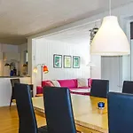 3 Bedroom Lovely In