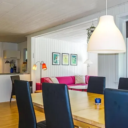 3 Bedroom Lovely In