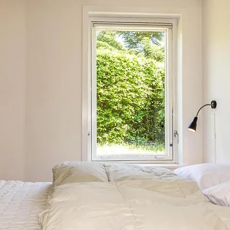 3 Bedroom Lovely In Rønne